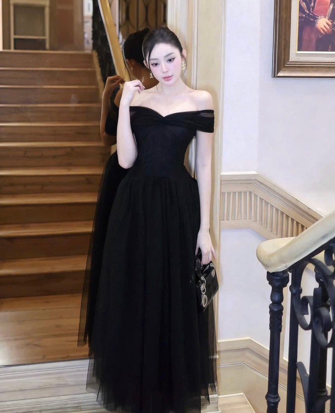 ชุดเดรส ราตรียาว ปาดไหล่ สีดำ สีน้ำตาล