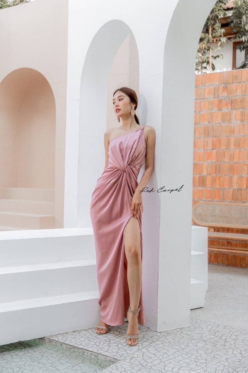 ชุดราตรี เพื่อนเจ้าสาว สีชมพู