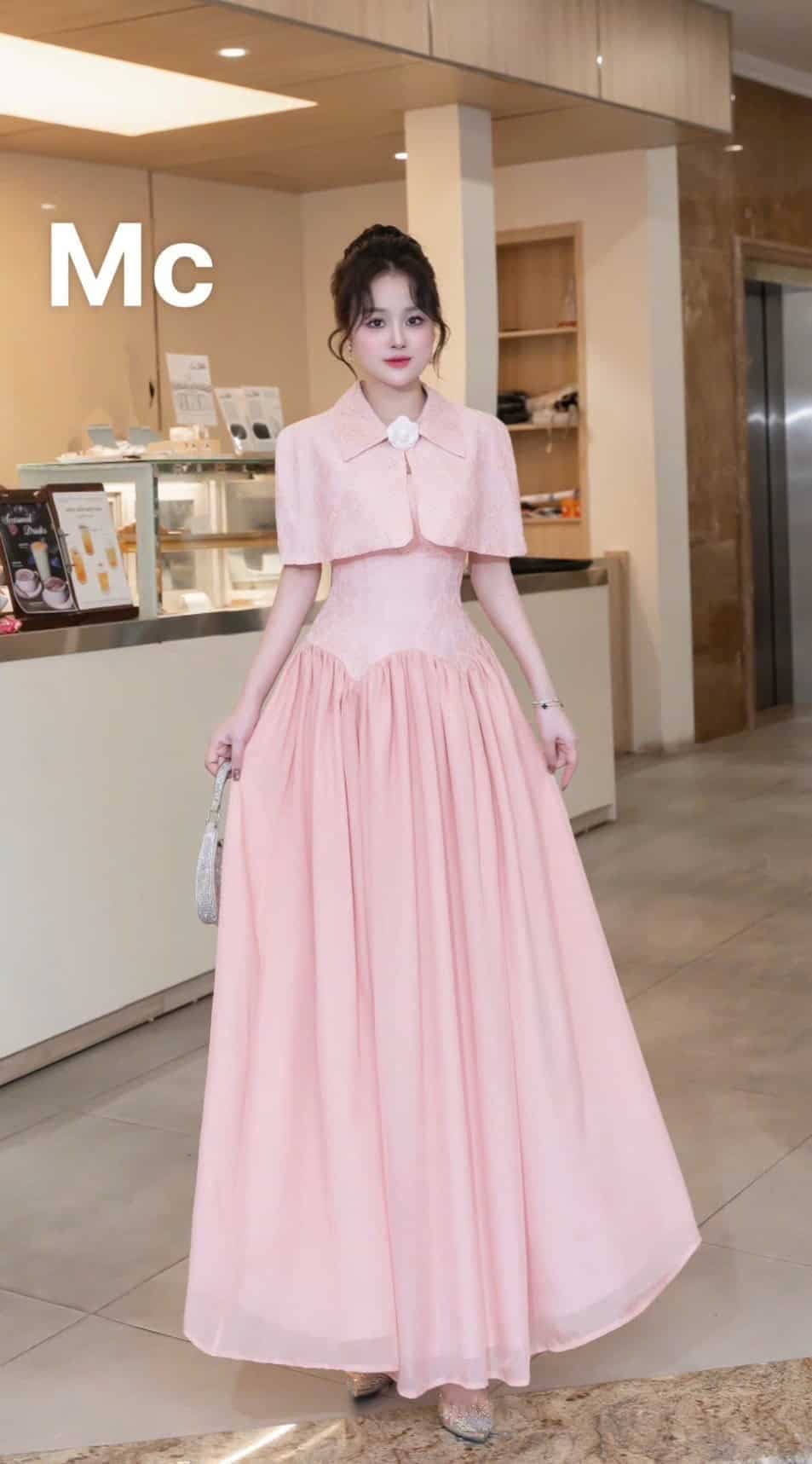 ชุดเซ็ท เดรส+เสื้อคลุม แต่งดอก สีขาว สีชมพู