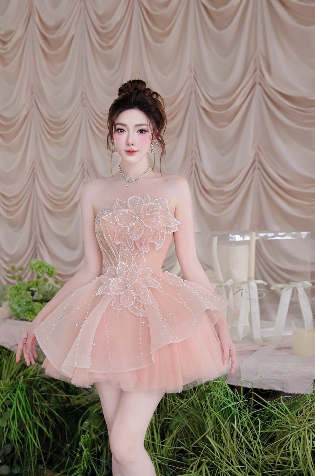 ชุดเดรส เกาะอก แต่งดอก+กลิตเตอร์ สีชมพู 2038 Size M BKK รูปที่ 1