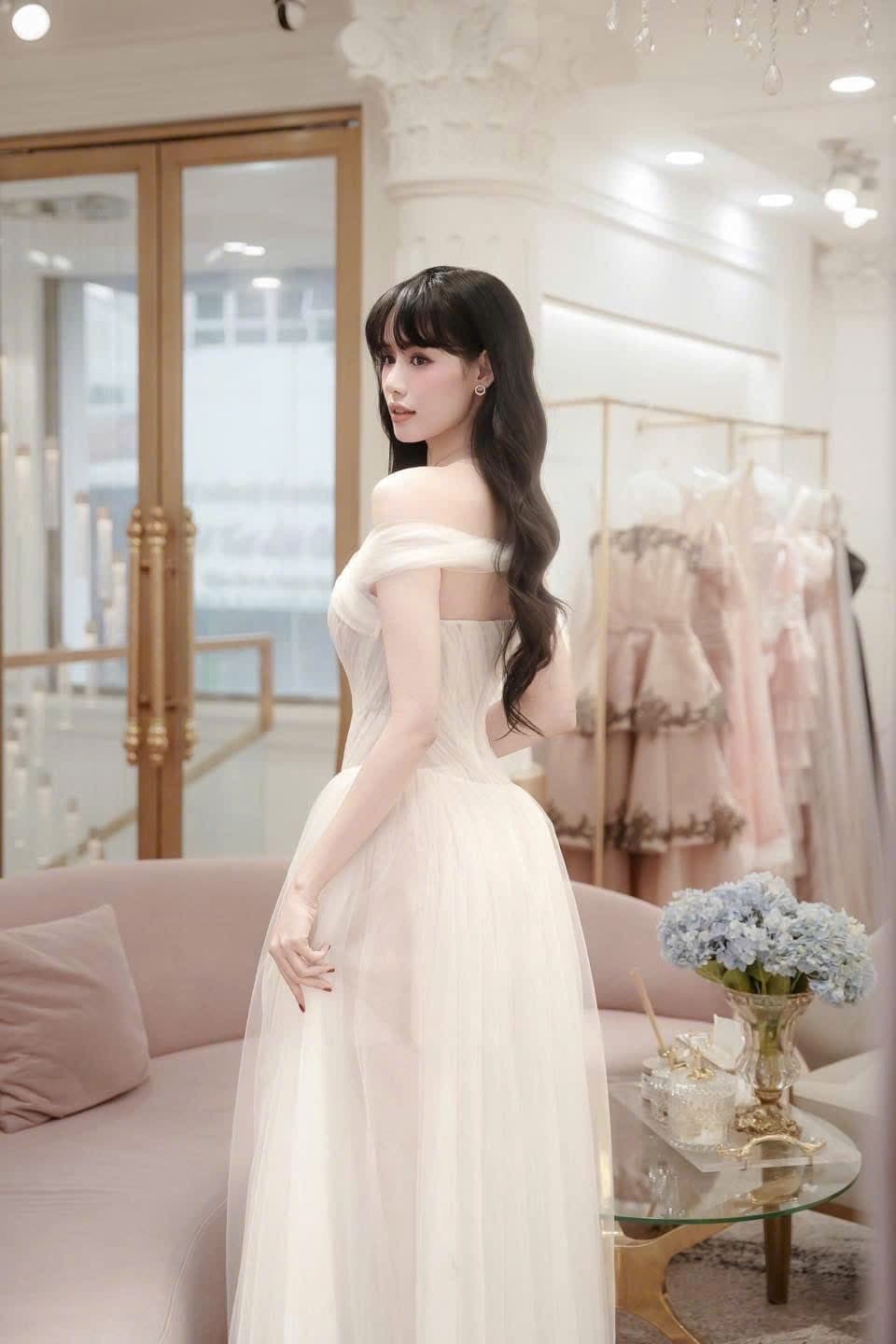 ชุดเดรส ปาดไหล่ สีขาว 3056 Brand HiSo Size FREESIZE BKK รูปที่ 2