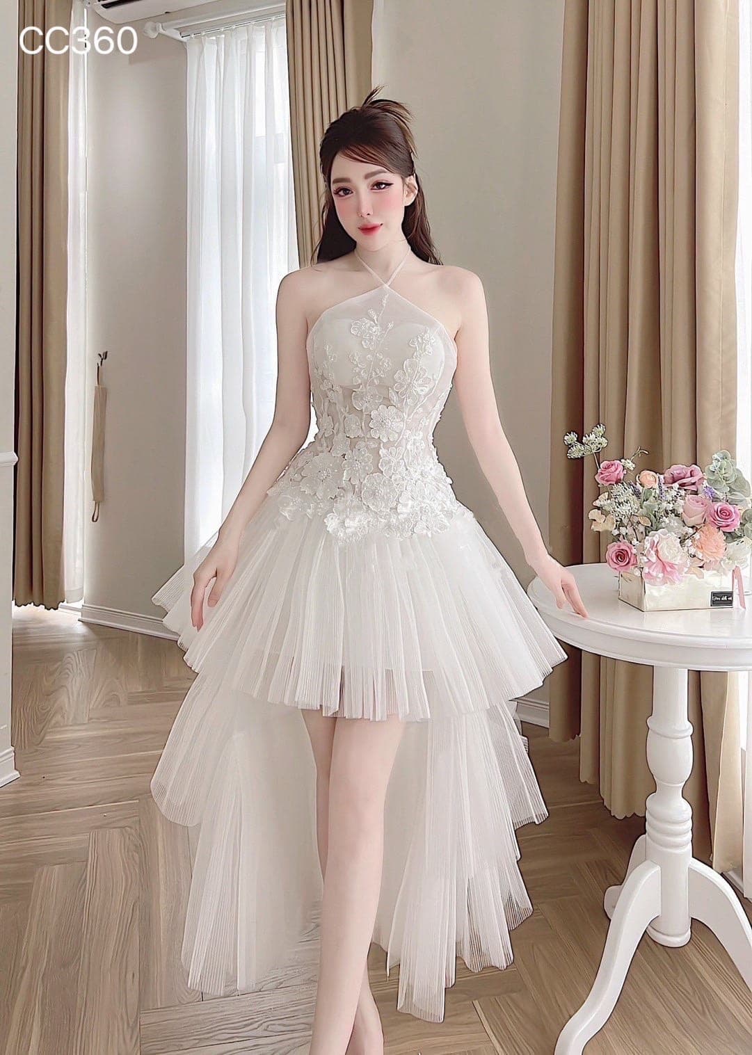 ชุดเดรส แต่งดอก สีขาว Brand HiSo 2132 Size S-M BKK รูปที่ 1