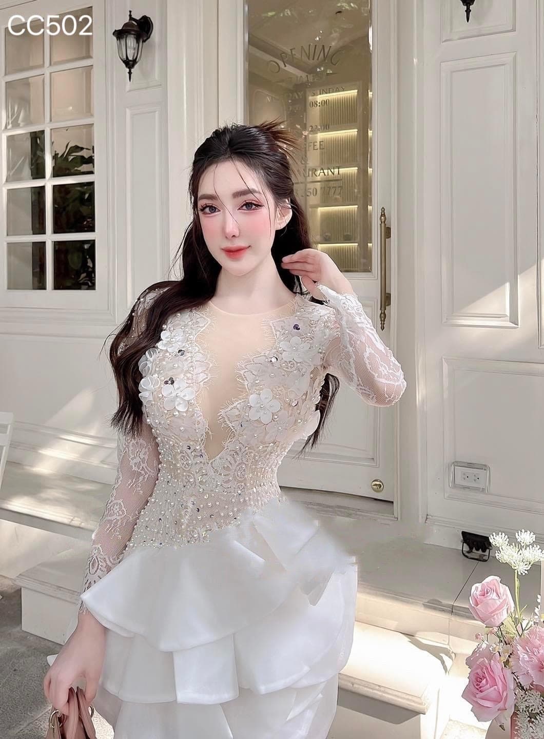 ชุดเดรส ซีทรู แต่งดอก สีขาว-ครีม 2089 BKK Size XXL รูปที่ 1