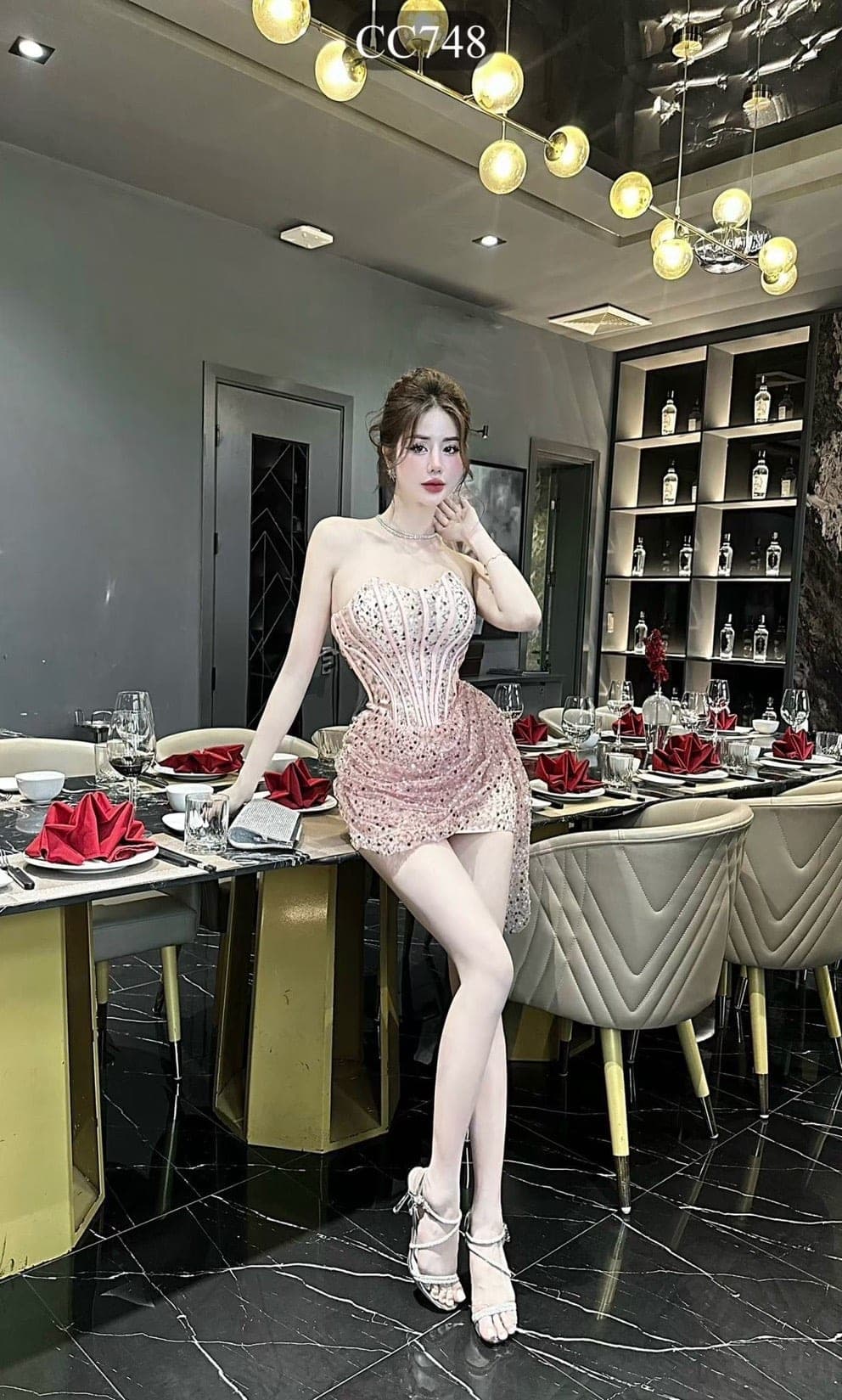 ชุดเดรส เกาะอก แต่งกลิตเตอร์ สีชมพู 2068 Size S BKK รูปที่ 3