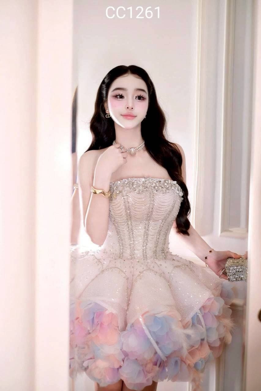 ชุดเดรส เกาะอก แต่งเพชร+ขนนก สีชมพูพาสเทล ม่วง 2024 Size M รูปที่ 2