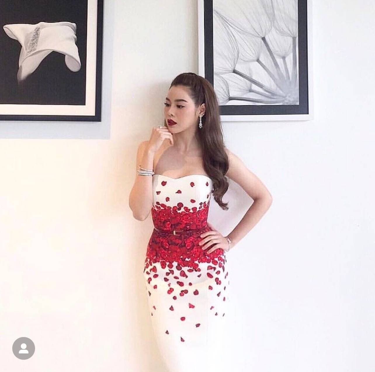 ชุดเดรส POME คอลเลคชั่น กุหลาบ+เข็มขัด 1015 Size S-M (38) BKK รูปที่ 2