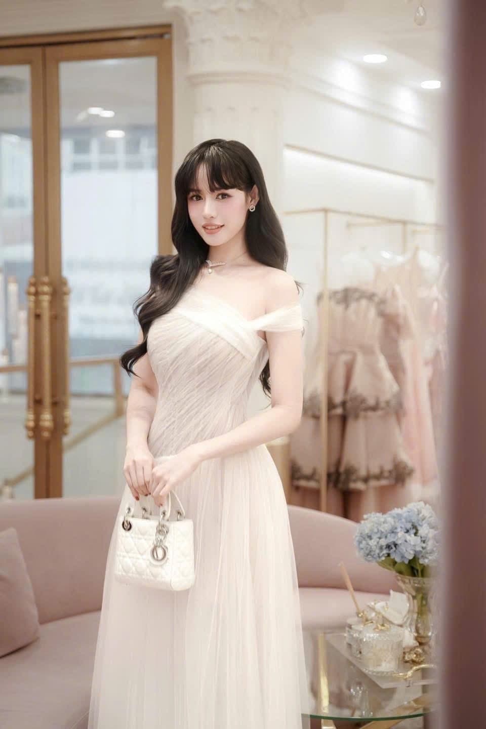 ชุดเดรส ปาดไหล่ สีขาว 3056 Brand HiSo Size FREESIZE BKK รูปที่ 5