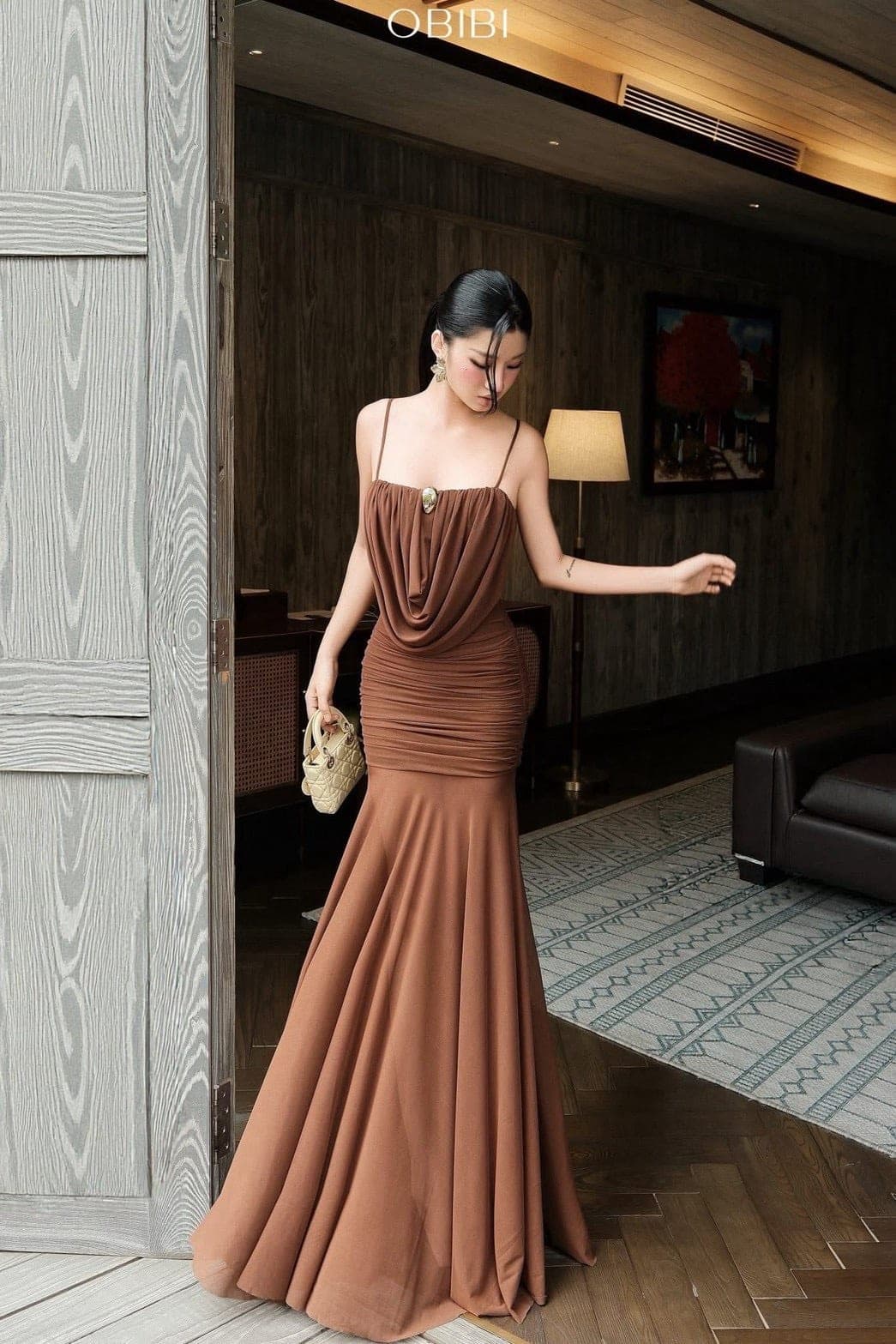 ชุดเดรส ราตรี สายเดี่ยว สีน้ำตาล  BRAND OBIBI 2262 BKK SIZE M รูปที่ 2