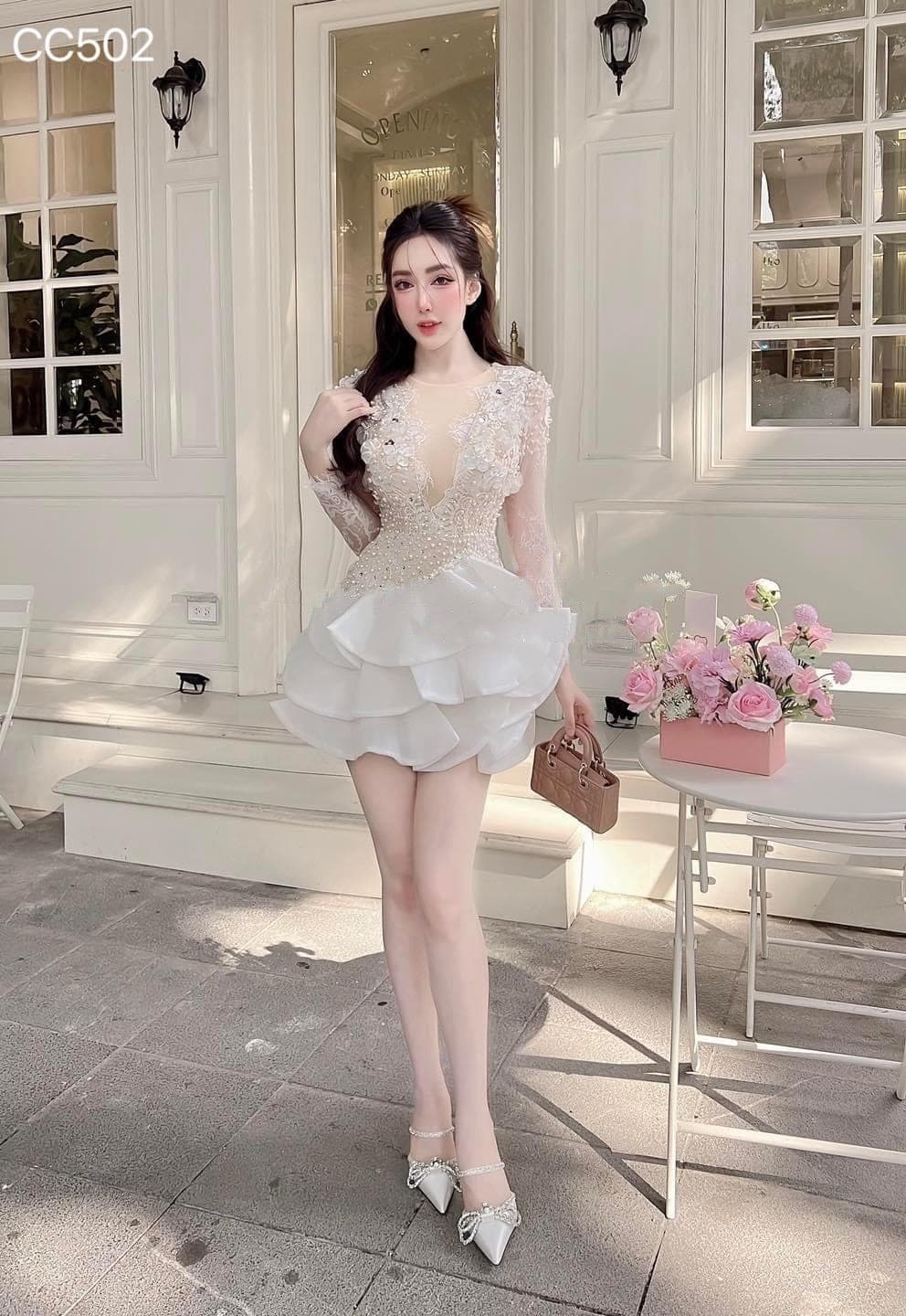 ชุดเดรส ซีทรู แต่งดอก สีขาว-ครีม 2089 BKK Size XXL รูปที่ 3