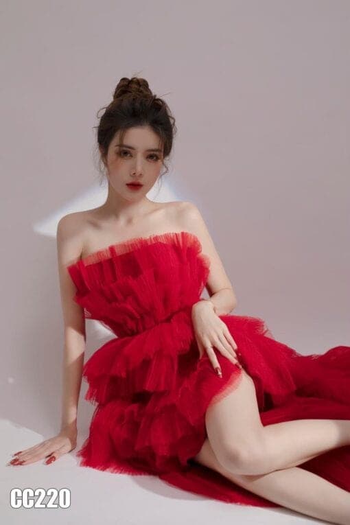 ชุดราตรียาว เกาะอก หางยาว ฟูฟ่อง สีแดง 3028 Size M BKK รูปที่ 4