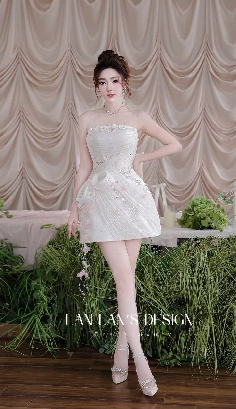 ชุดเดรส เกาะอก กระโปรงแต่งโบว์ สีขาว Brand HISO 2346 BKK Size S รูปที่ 3
