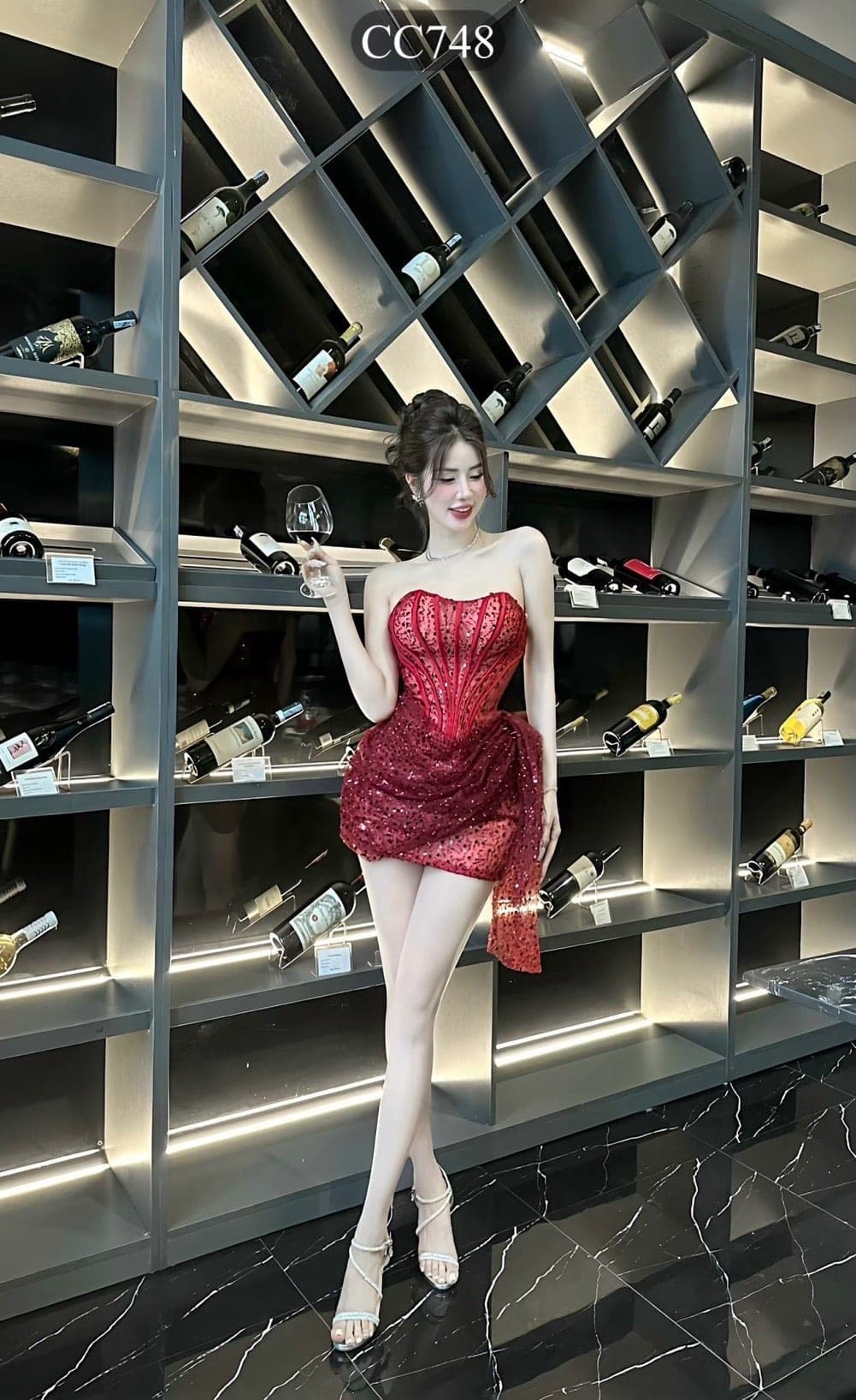 ชุดเดรส เกาะอก กลิตเตอร์ สีแดง-สีดำ Brand HiSo 2140 Size S-M BKK รูปที่ 5